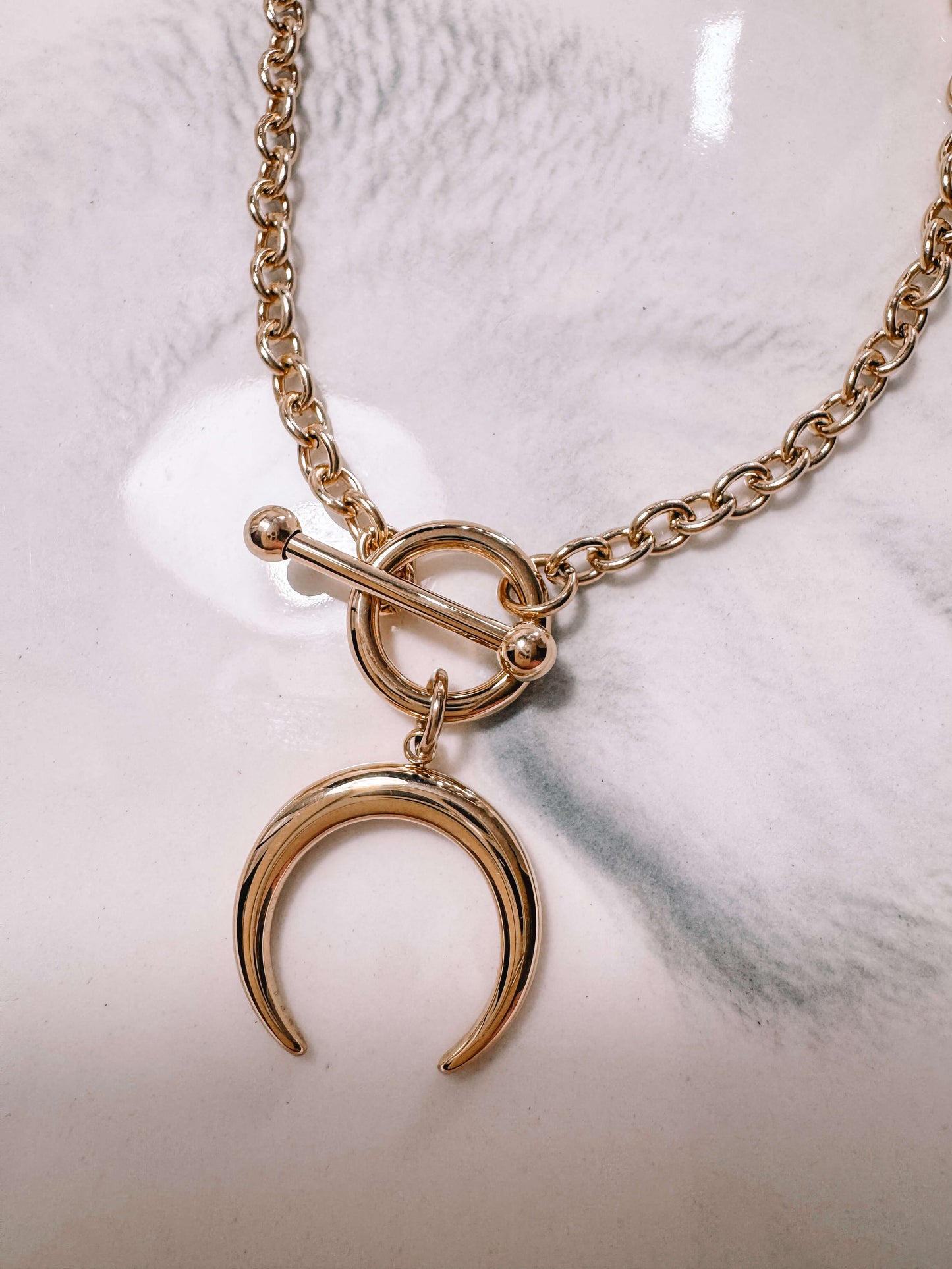 The Crescent Moon Necklace