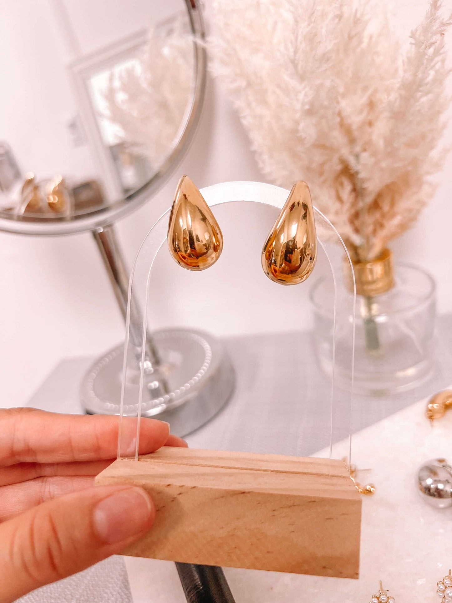 The Drop / Earrings