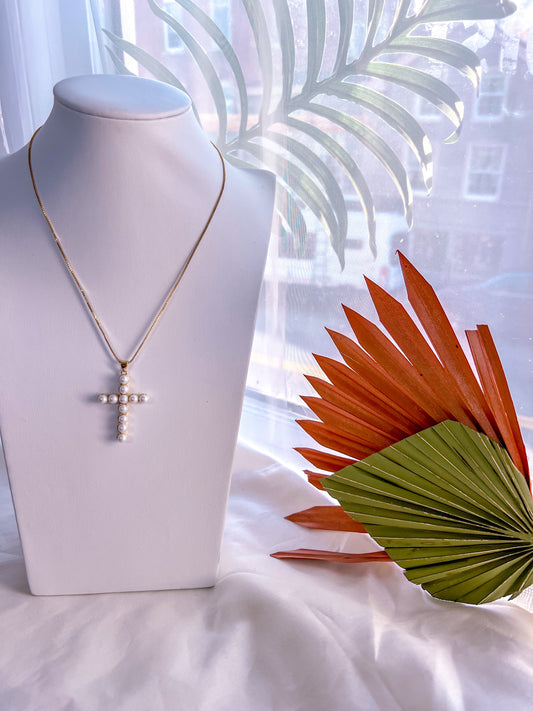 The Pearls Cross