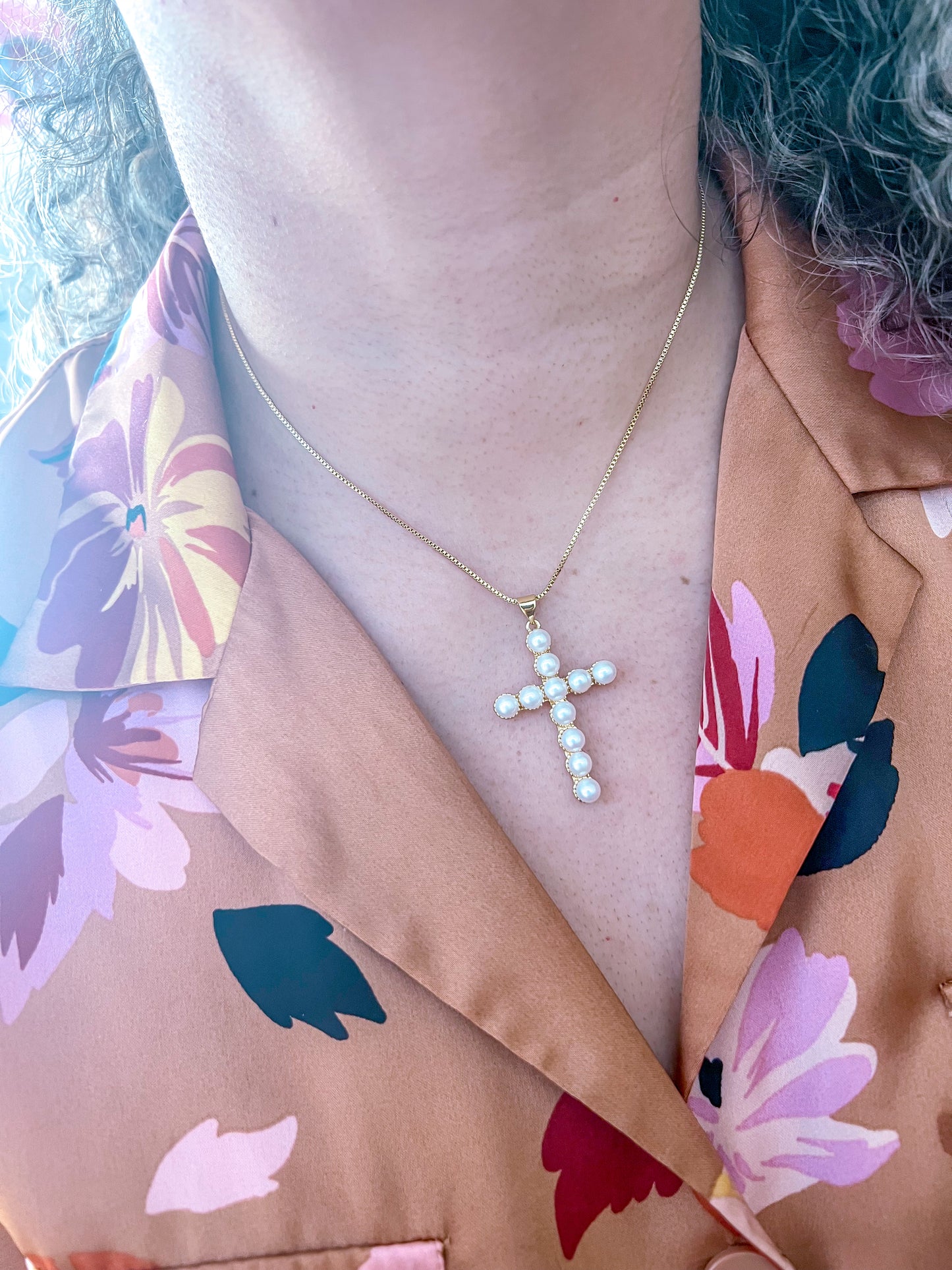 The Pearls Cross