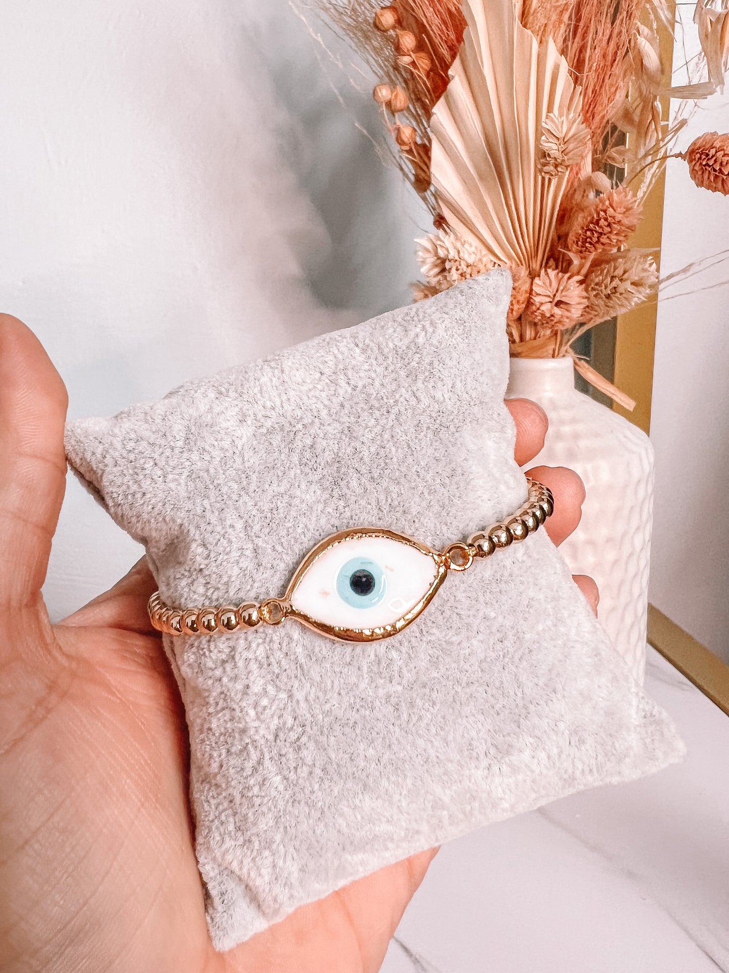 I love the Evil Eye Bracelet