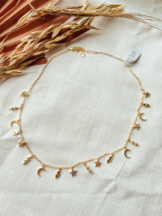 Multicharm choker